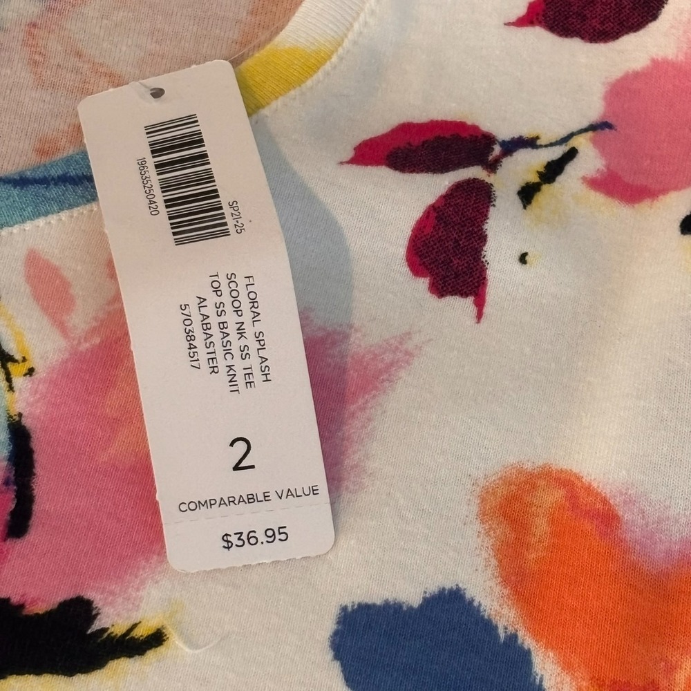 NEW Chico's Womens 100% Cotton Colorful Floral Stretch Tee size 2/Large NWT - Picture 6 of 9